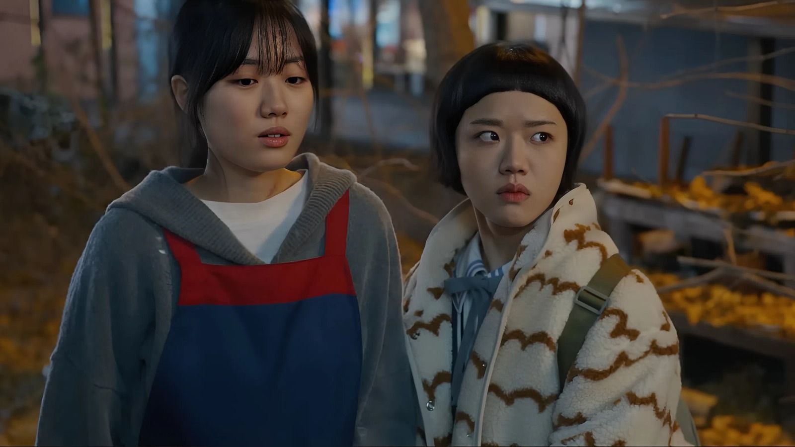 Ji-a finds herself in trouble and Dong-ju shows a side no one expected