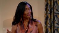 Leslie ate a little humble pie along with her gourmet mac-and-cheese on Beyond the Gates | Image: CBS