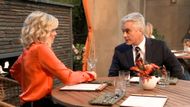 Ric met with Ava at the Metro Court Gardens | Image: ABC