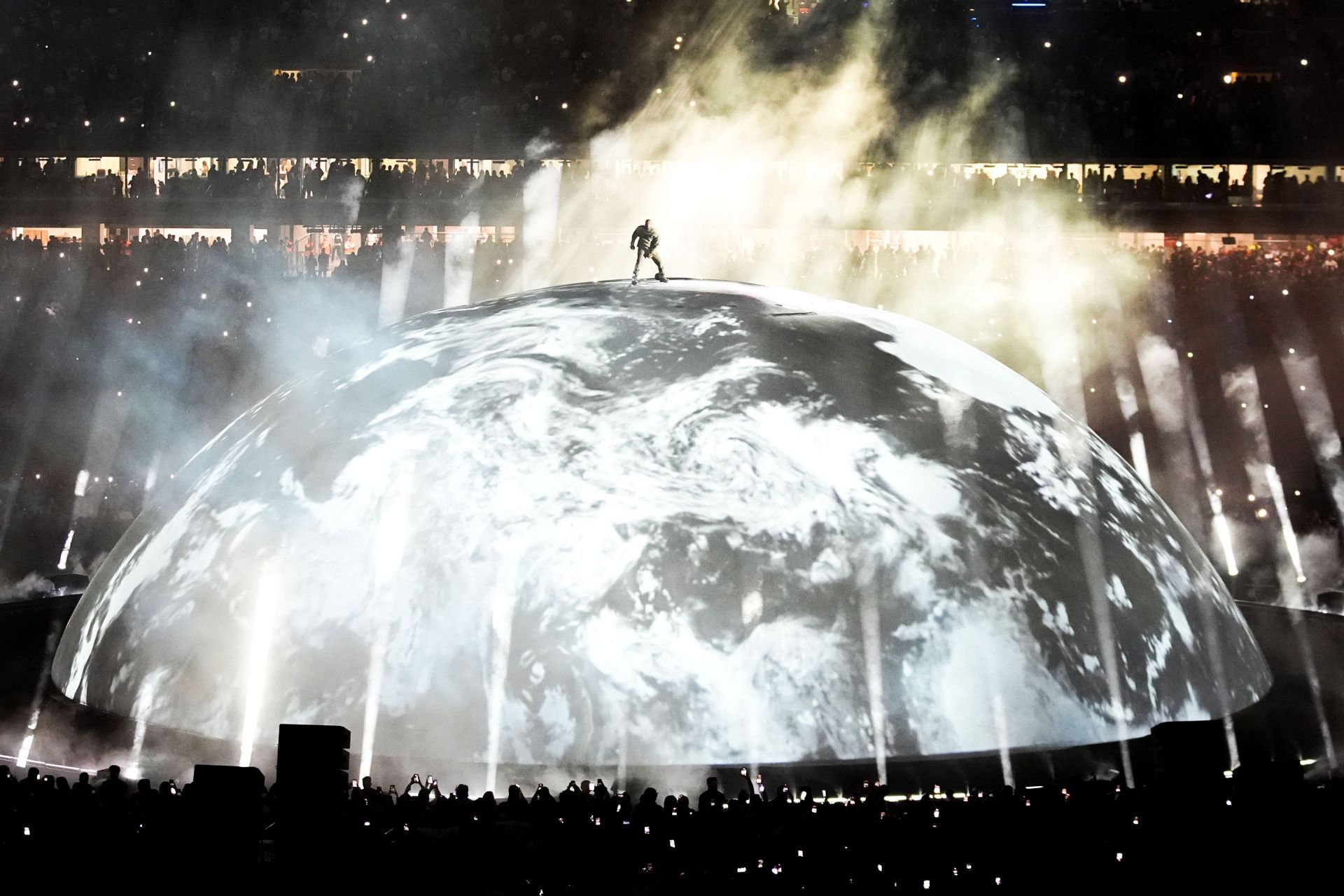 World-famous rap icon Kanye West performs in Istanbul for the first time - Source: Getty