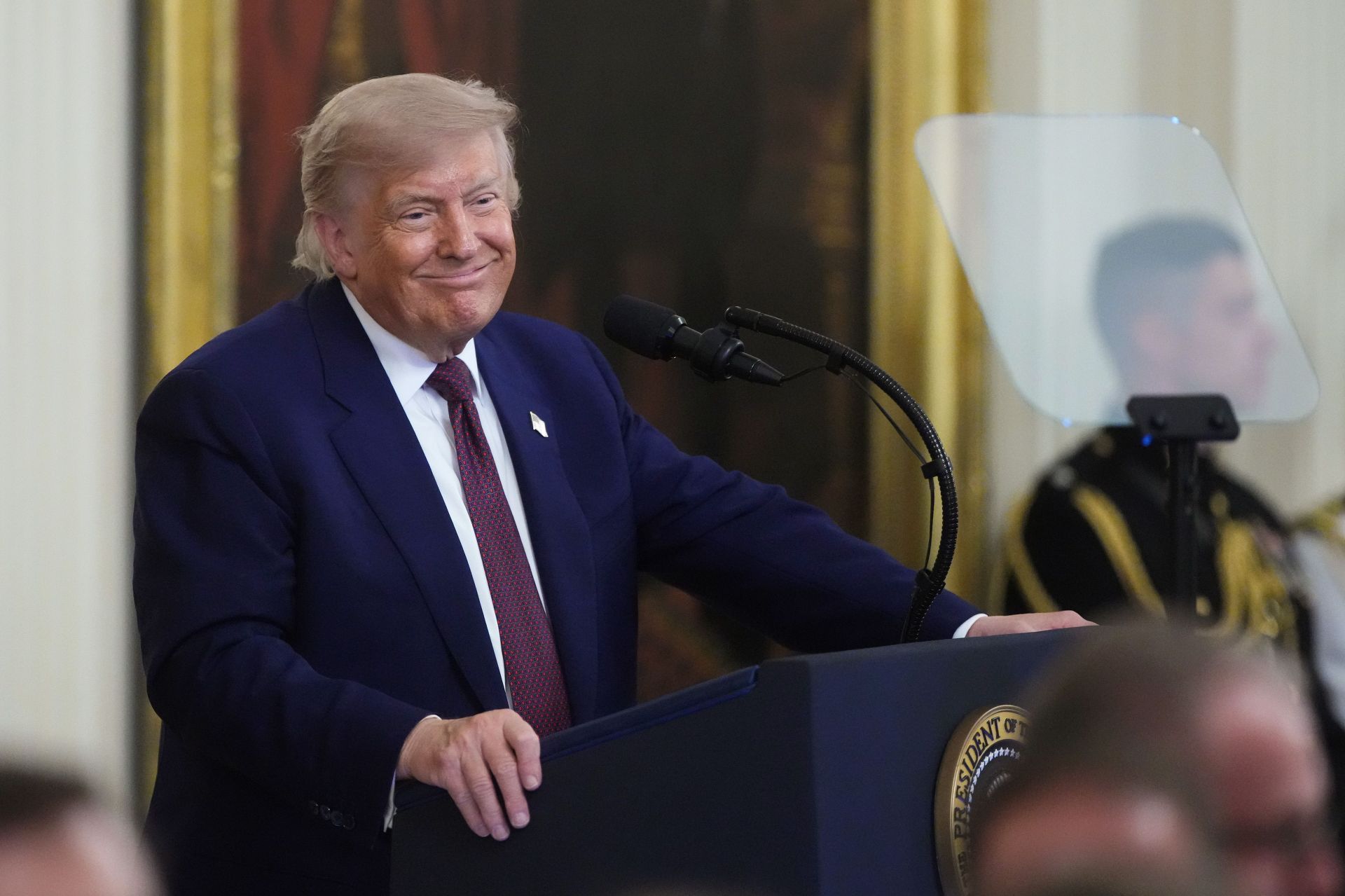 Who was Betty Tucker? Trump’s “great daughter” post triggers widespread speculation online about identity of woman on couch