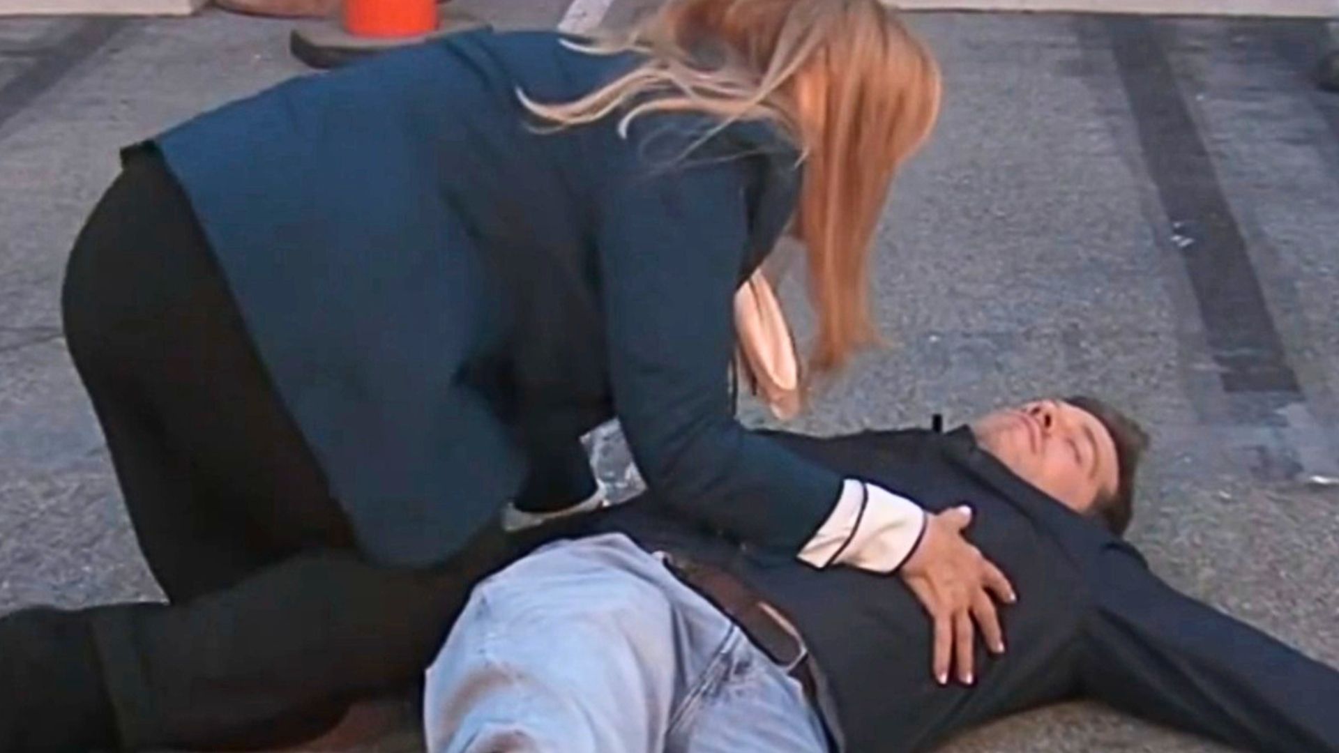 Laura rushes to Lucas' side | Image: ABC