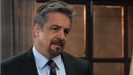 Brennan may turn good to win Carly back | Image: ABC