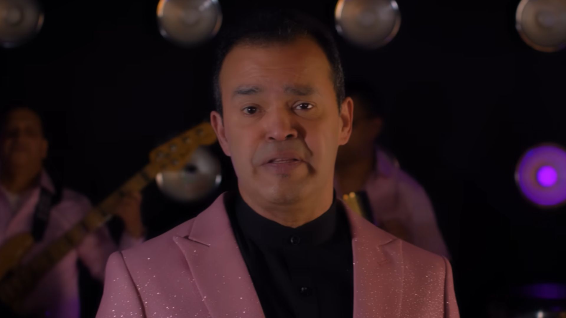 Who was Alex Bueno married to? What we know about family as Dominican singer passes away