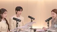 IU, Byeon Woo-seok and Yoo In-na in Yoo In Radio (Image Via YouTube/@ 유인라디오)