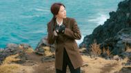 Yeo-ri finds Gang-uk near her (Image via X/@CJnDrama)