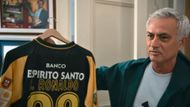 Mourinho showing Ronaldo's first professional jersey (Image via YouTube/@Netflix)