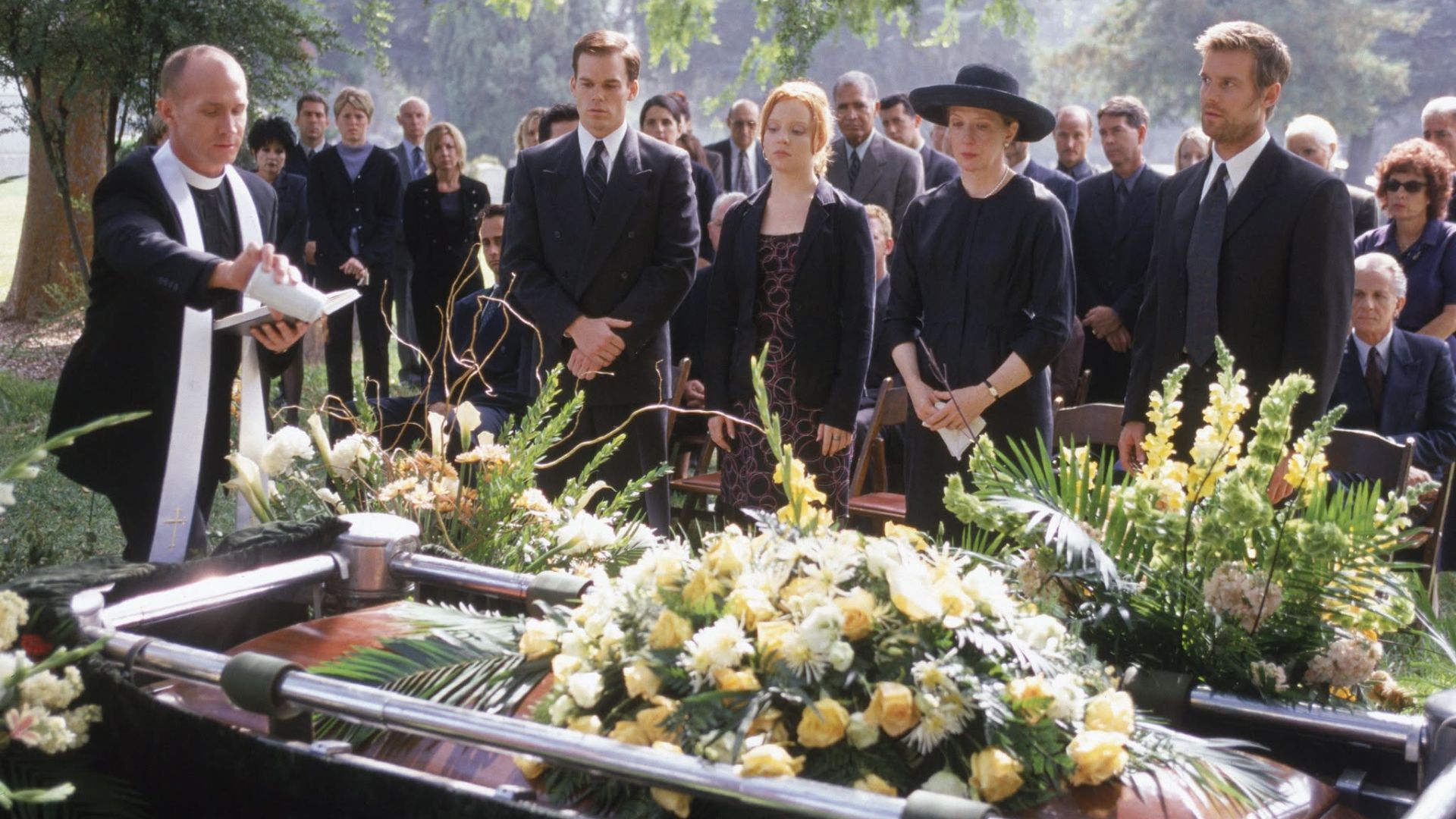 Six Feet Under | Image Via: Facebook/Six Feet Under