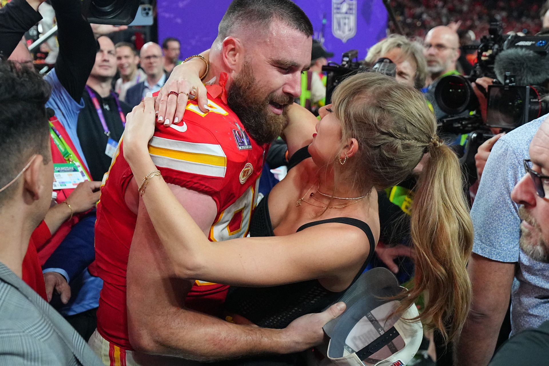 Taylor Swift and Travis Kelce at the San Francisco 49ers vs Kansas City Chiefs, Super Bowl LVIII - Source: Getty