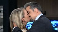 Jack asked Nina on a date | Image: ABC