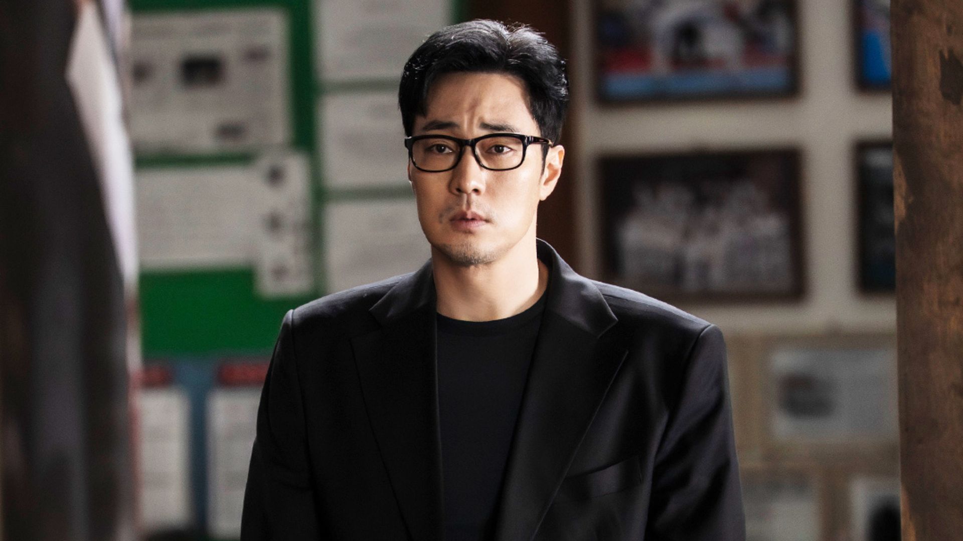 So Ji-sub plays Kim Do-hyeon (Image via X/@SBSNOW)