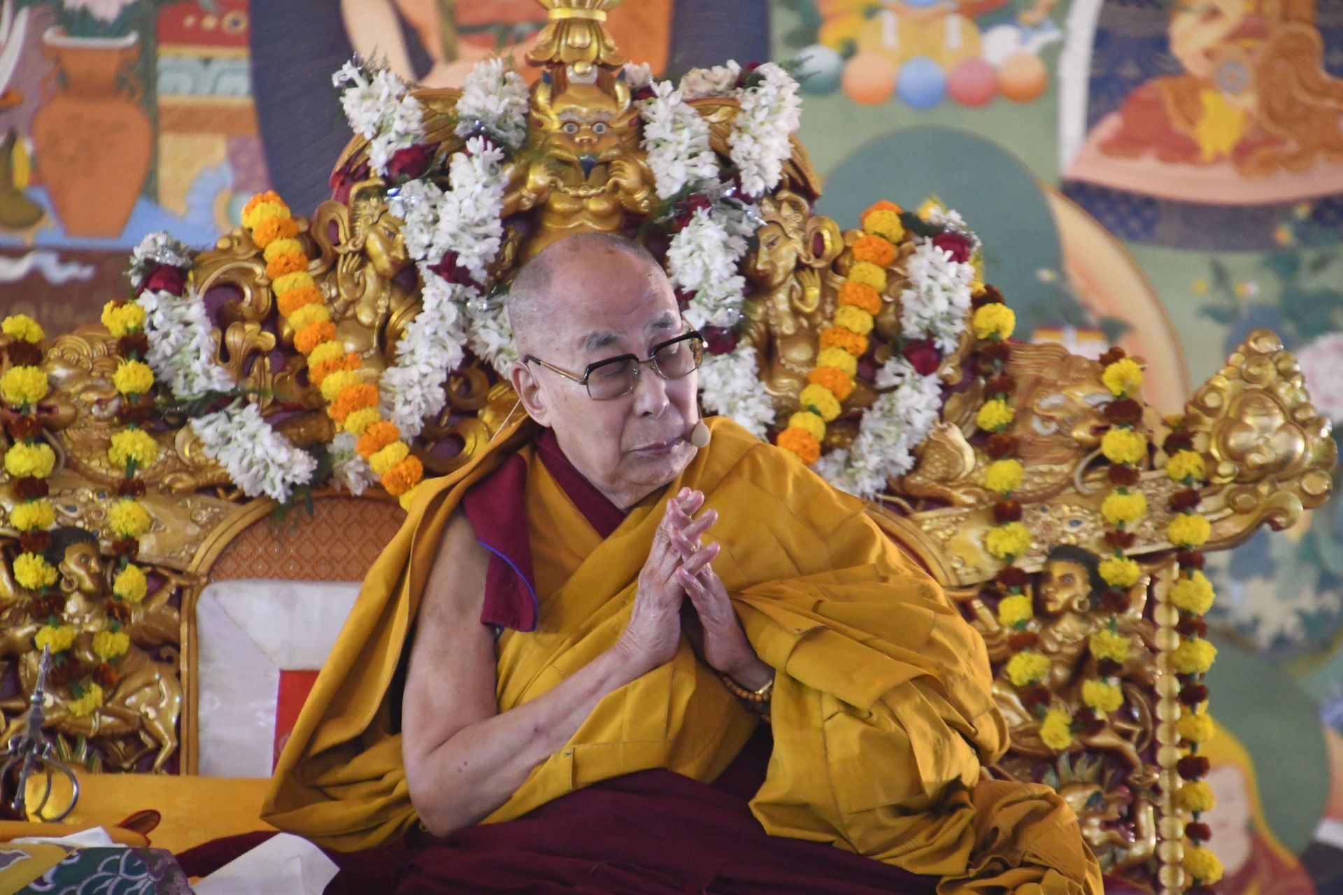 Tibetan spiritual leader Dalai Lama leads a long-life prayer offered to him by the Geluk Tibetan Buddhist tradition at the Kalachakra ground, of Bodh Gaya religious site in Gaya district of the Indian state of Bihar on January 01, 2022 - Source: Getty