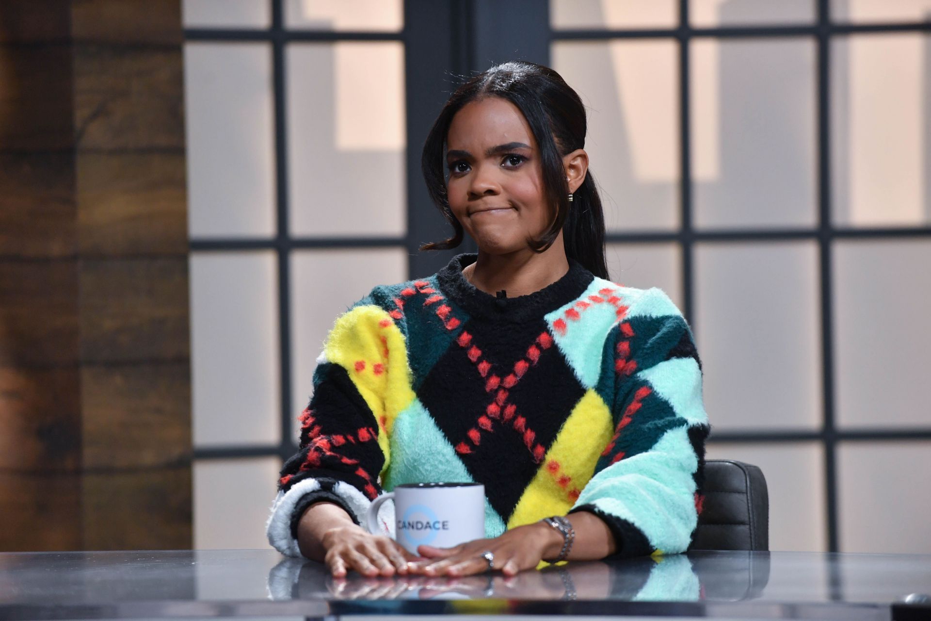Candace Owens raises questions over matching maroon shirts on the day of Charlie Kirk’s assassination, says they suggest possible coordination