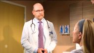 Nikki's doctor prepared her for her bandages to come off | Image: CBS