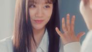 Lee Hye-ri as Yi-jae (Image via YouTube/@스튜디오지니)