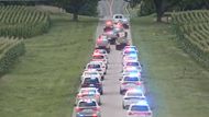 The cops won the challenge (Image via YouTube|@MrBeast)