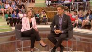 Kelly Siegler and Mehmet Oz in the episode | Image Via: YouTube/DoctorOz
