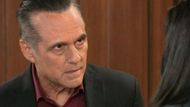 Sonny tries to help Nina | Image: ABC