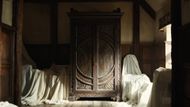 The iconic wardrobe from Narnia: The Magician’s Nephew trailer (Image Via YouTube/@netflix)