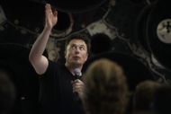 SpaceX CEO Elon Musk Announces First Private Passenger flight To The Moon - Source: Getty