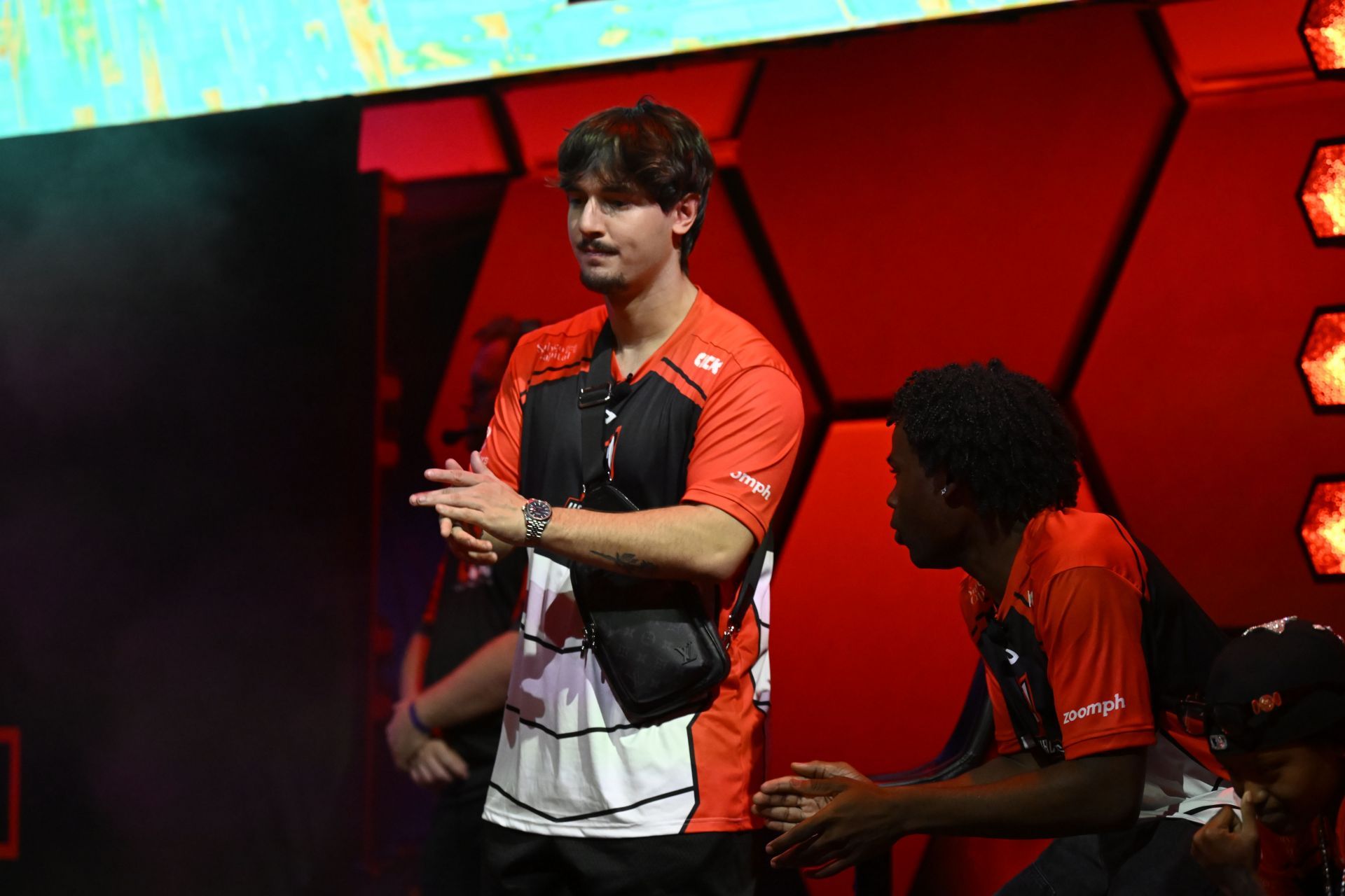 thumbnail-image